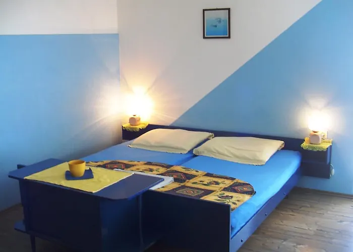 Ana&neso Пакоштане