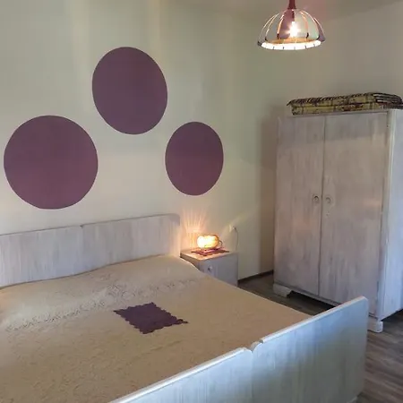 Ana&neso * Pakoštane